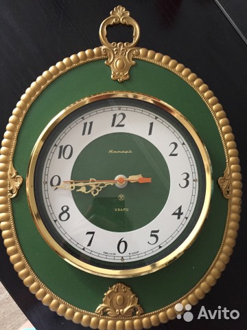 Часы настенные янтарь кварц СССР— фотография №1