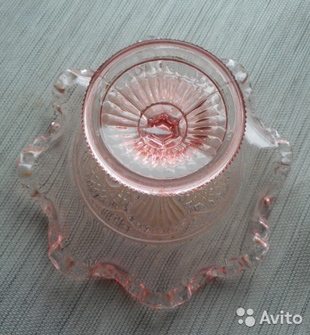 Конфетница из розового стекла— фотография №2