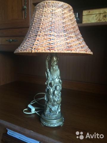 Настольная лампа— фотография №1