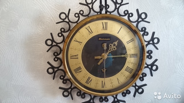 Советские настенные часы янтарь— фотография №2