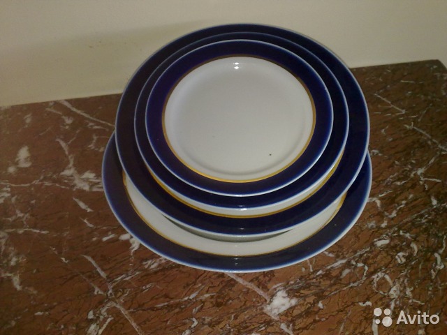 Фарфоровые тарелки— фотография №3