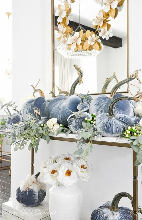 Step by Step Tabletop Pumpkin Styling - Decor Gold Designs