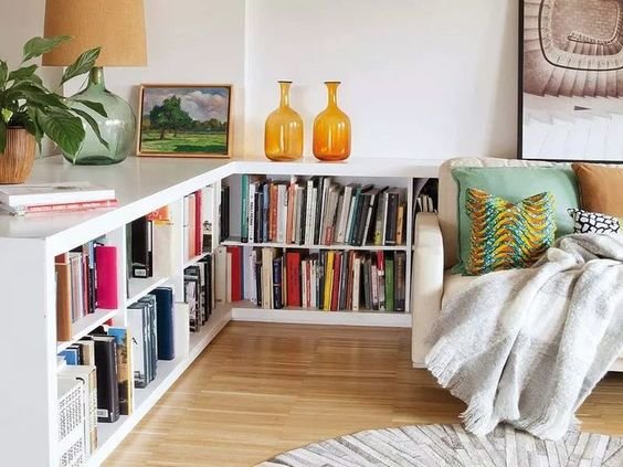 11 Low Bookshelf Ideas for Your Home