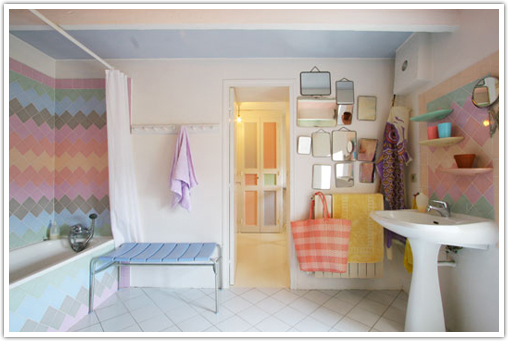 Pastel_ZigZag_Bathroom.jpg