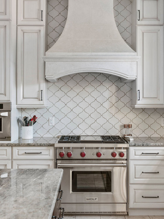 White ceramic arabesque backsplash tile rustic kitchen