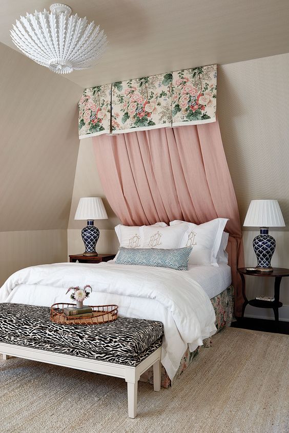Amy Berry's guest bedroom in the 2016 Southern Living Idea House