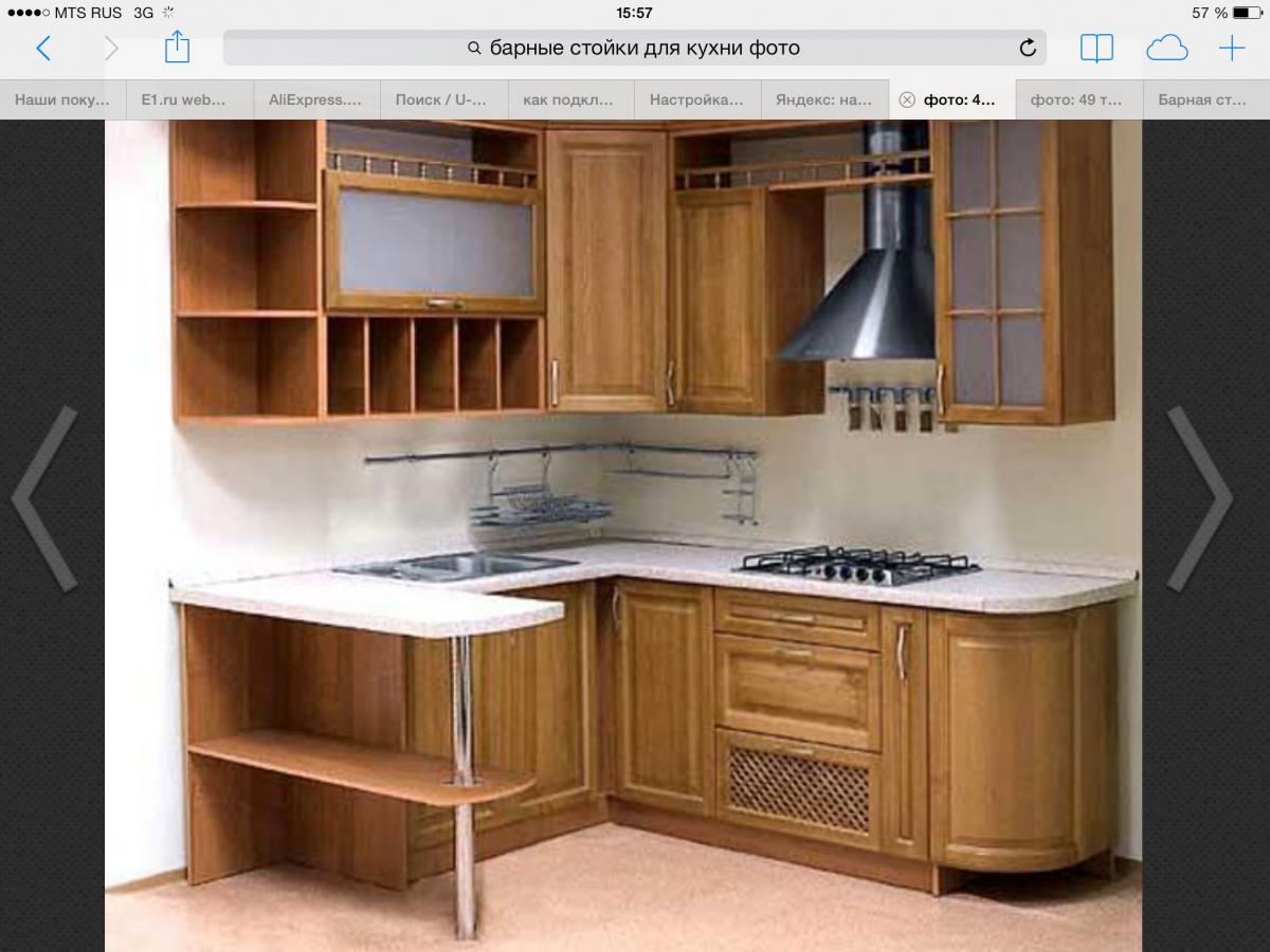 Угловые кухонные гарнитуры для маленькой кухни из дерева