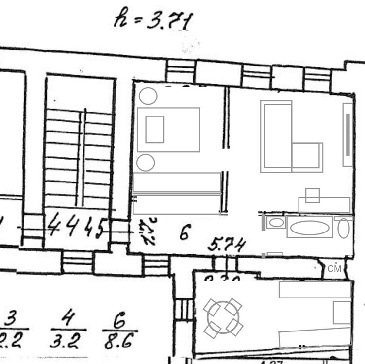 2шка на стыке домов с окном в коридоре